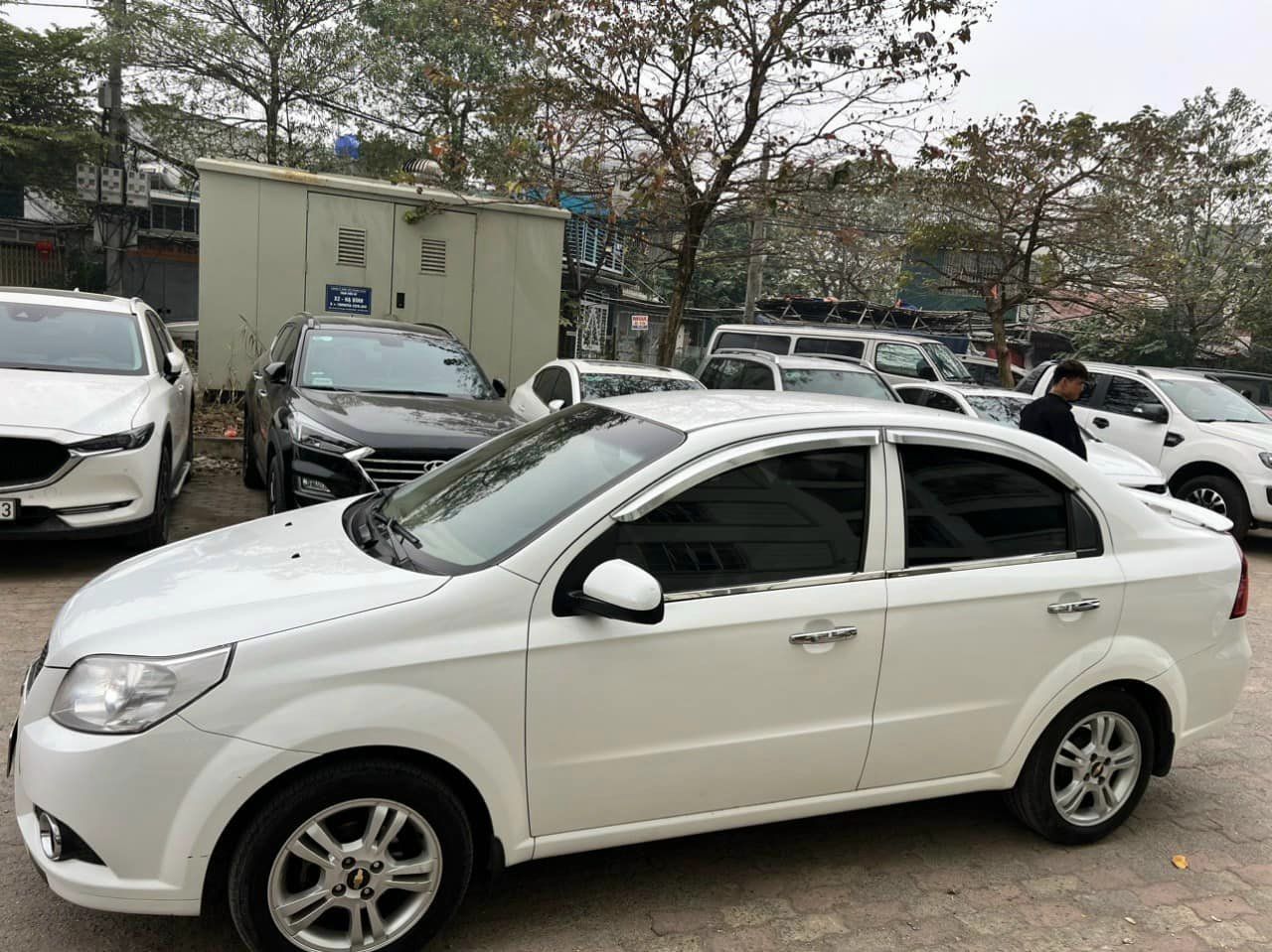 Chevrolet Aveo 2017 - Xe màu trắng, 310tr