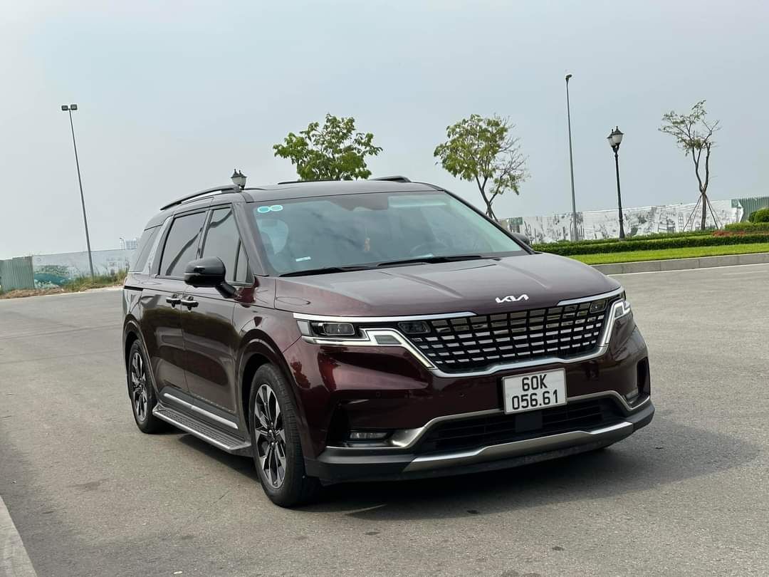 Kia Carnival 2022 - Full dầu, siêu mới