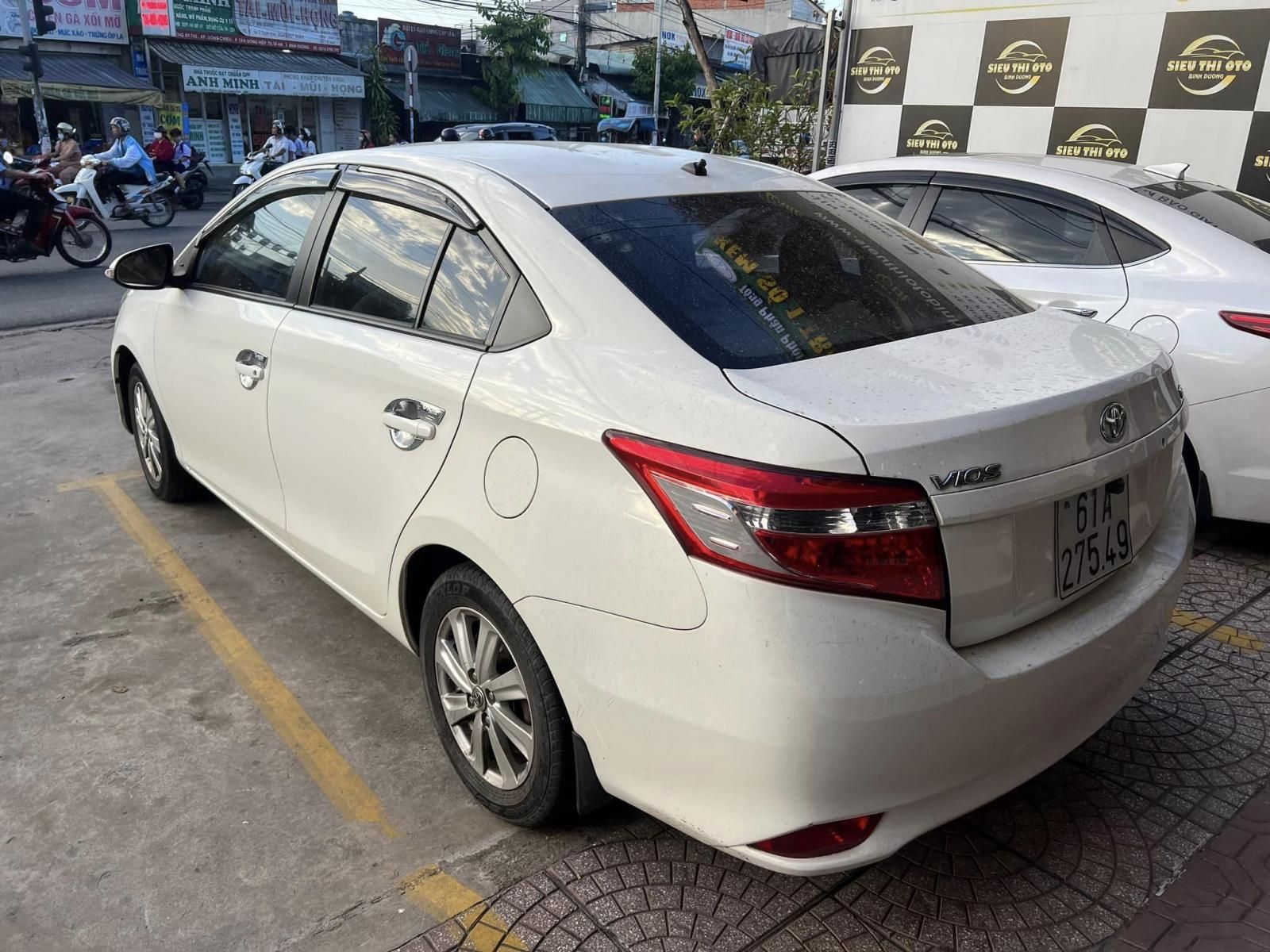 Toyota Vios 2016 - Xe màu trắng giá ưu đãi