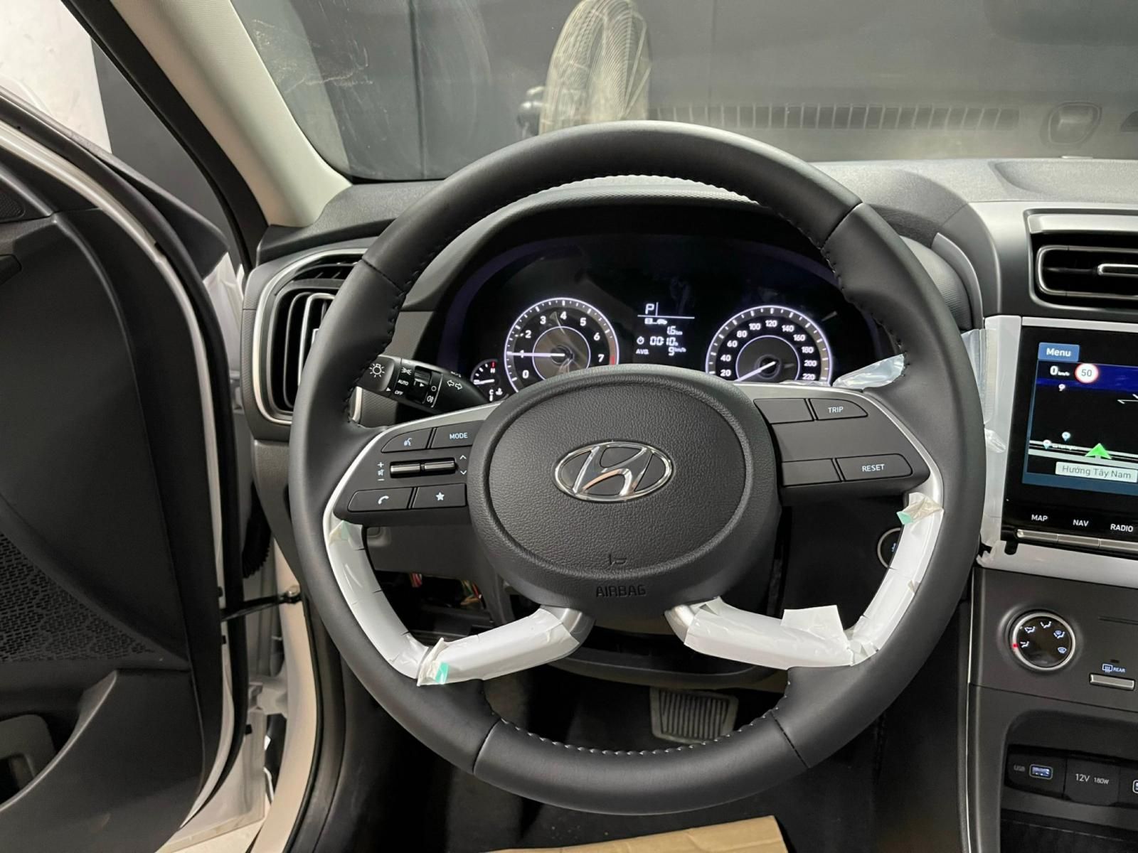 Hyundai VT750 2022 - Giá tốt nhất miền Bắc, bao đậu ngân hàng, tặng máy tính bảng và nhiều quà khác