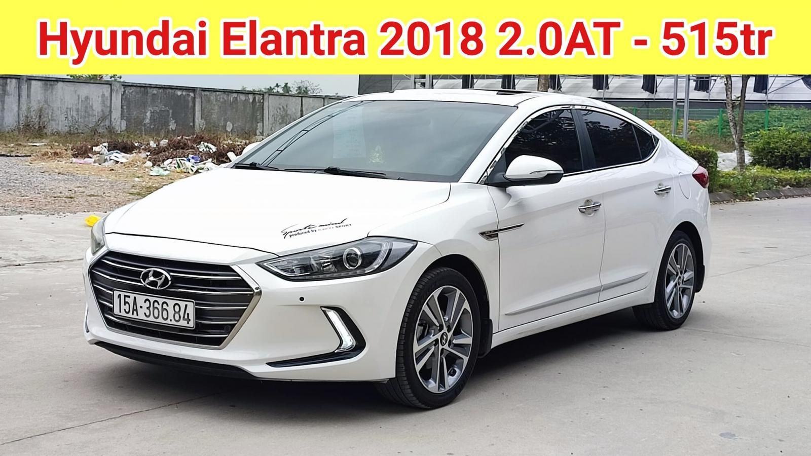 Hyundai Elantra 2018 - Xe màu trắng xe gia đình