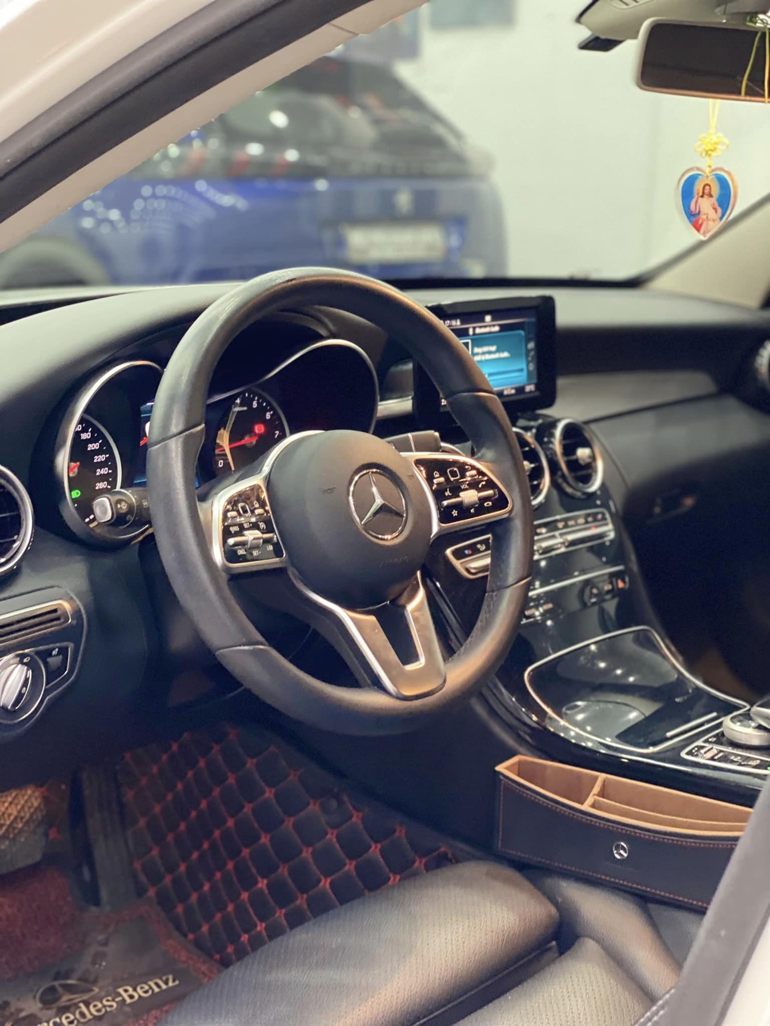 Mercedes-Benz C180 2019 - Mercedes-Benz C180 2019