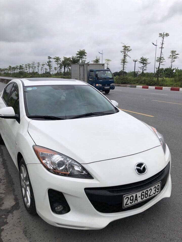 Mazda 3 2013 - Màu trắng số tự động, 390tr