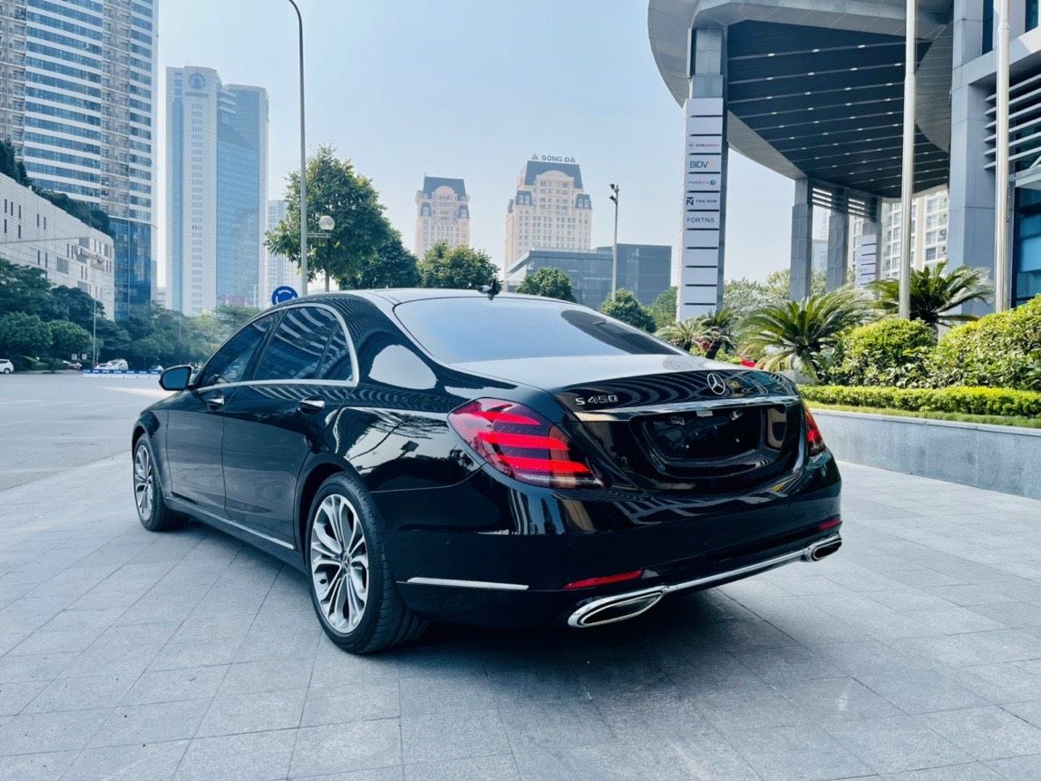 Mercedes-Benz S450 2017 - Màu đen, xe nhập