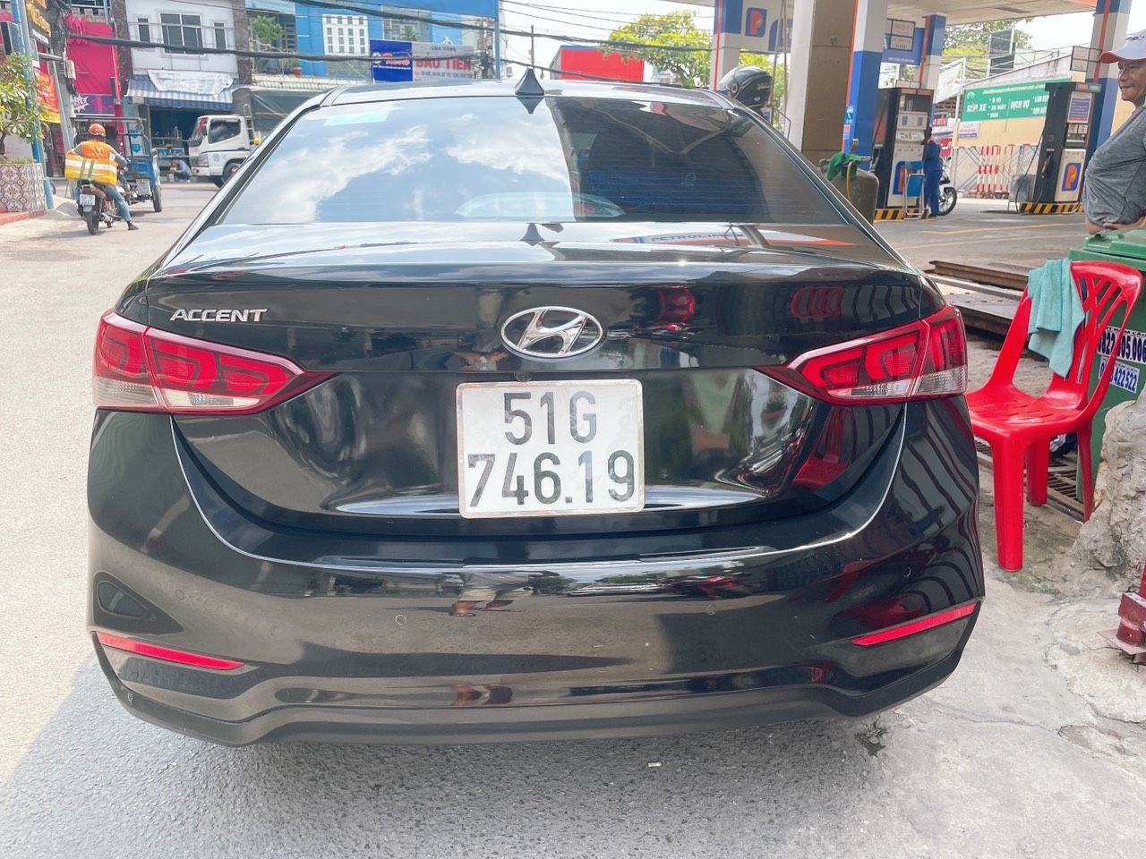 Hyundai Accent 2018 - Màu đen giá cạnh tranh