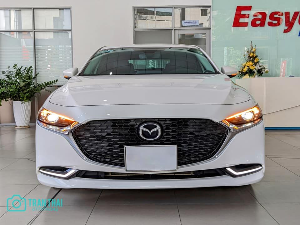 Mazda 3 2022 - Xe màu trắng giá hữu nghị