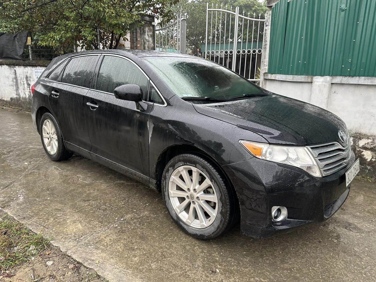 Toyota Venza 2009 - Xe màu đen, nhập khẩu
