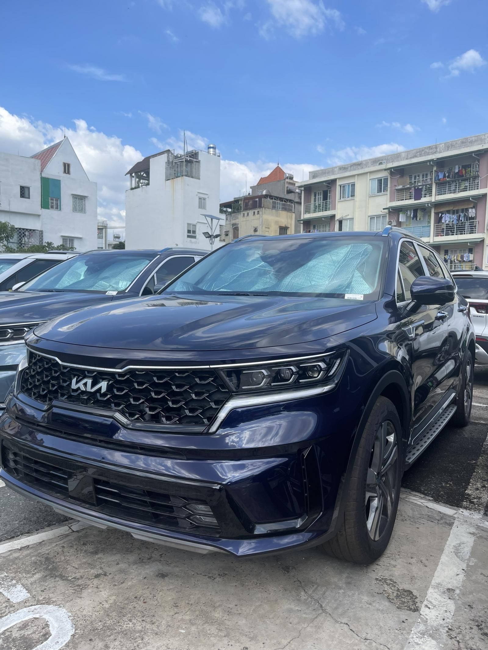 Kia Sorento 2023 - Bán xe máy dầu màu xanh đen cavansite - Giới hạn chỉ 1 xe duy nhất - Sẵn giao ngay giảm 80tr