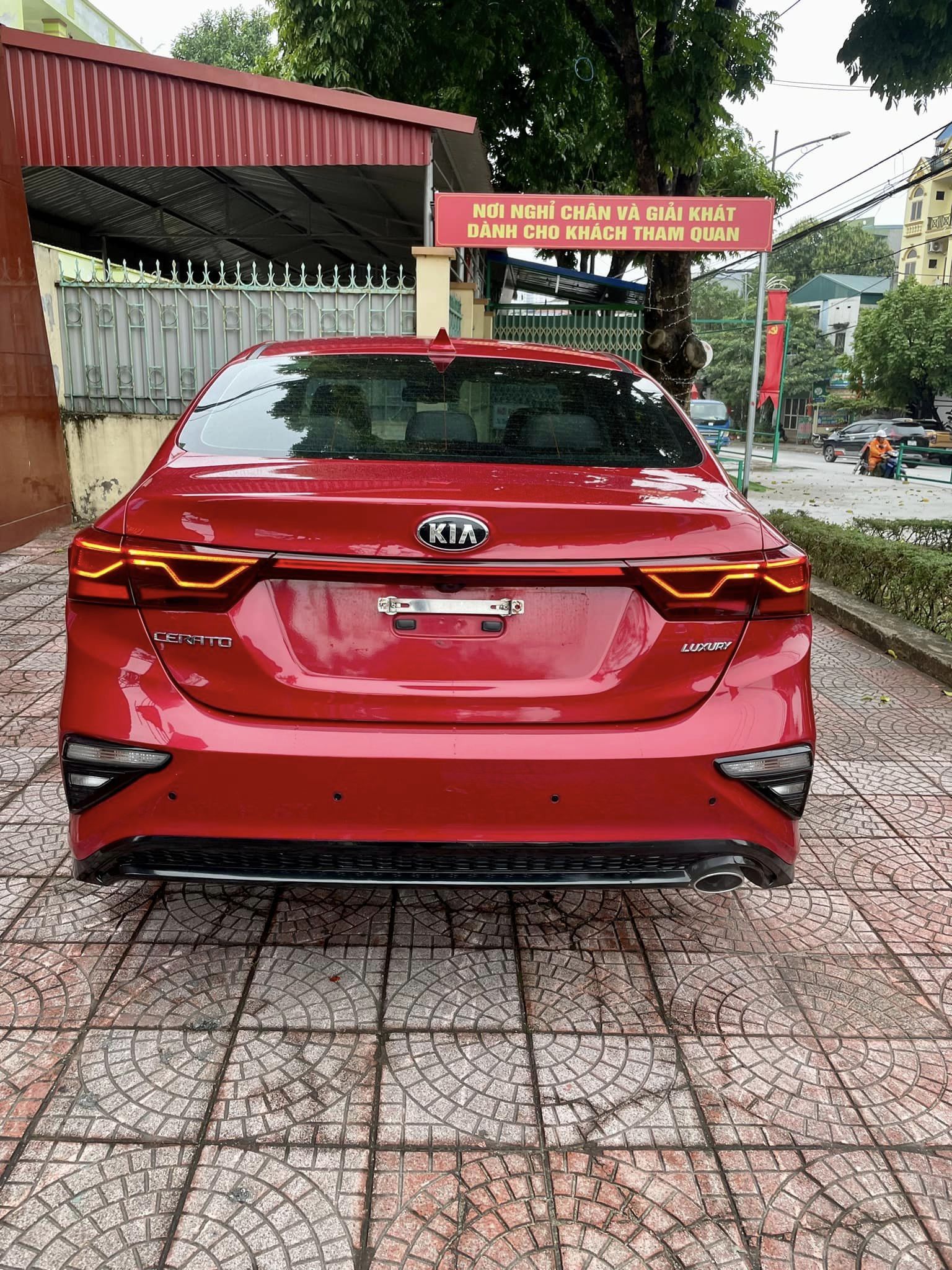 Kia Cerato 2020 - Lốp sơ cua chưa hạ, ghế da căng đét