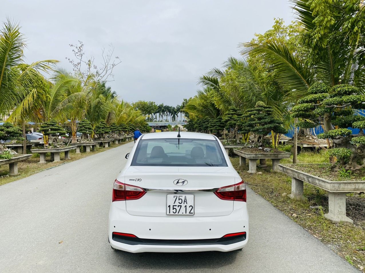 Hyundai Grand i10 2019 - Bản đủ xe gia đình