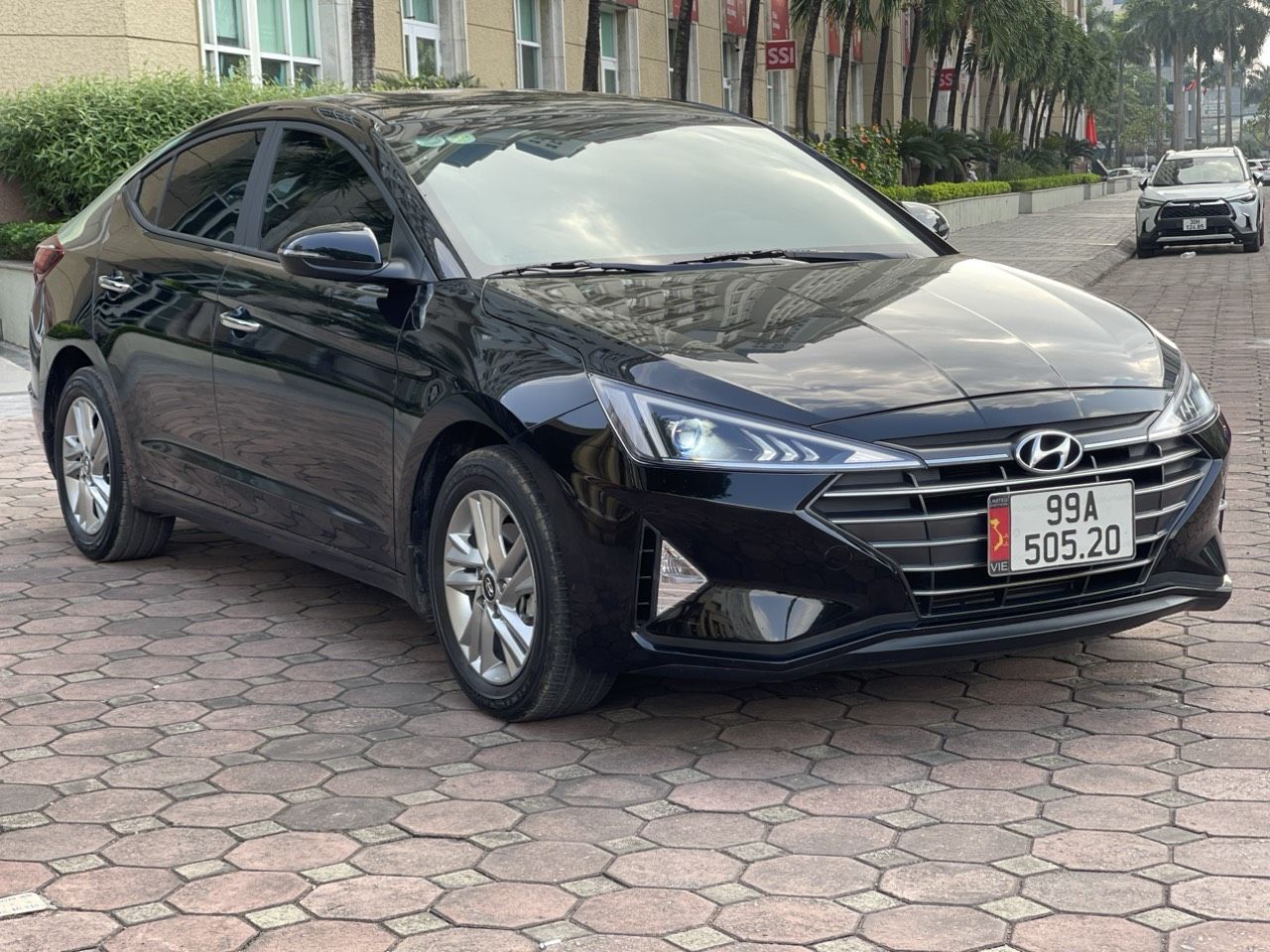 Hyundai Elantra 2021 - Xe chủ đi giữ gìn, hỗ trợ bank 70% giá trị xe