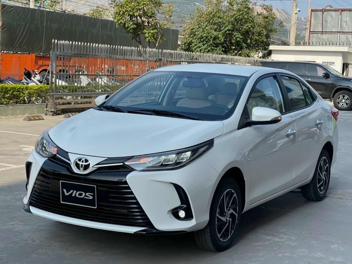 Toyota Vios 2023 - Toyota Vios 2023 số sàn tại Hà Nội