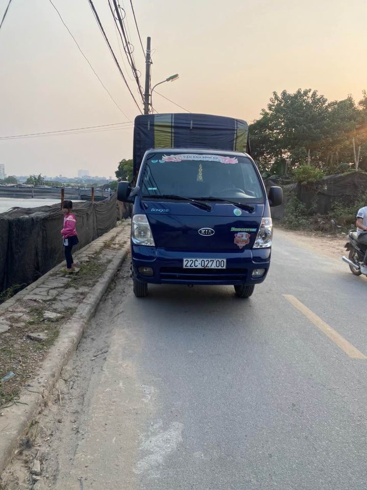 Kia Bongo 2004 - Kia Bongo 2004 tại Hà Nội