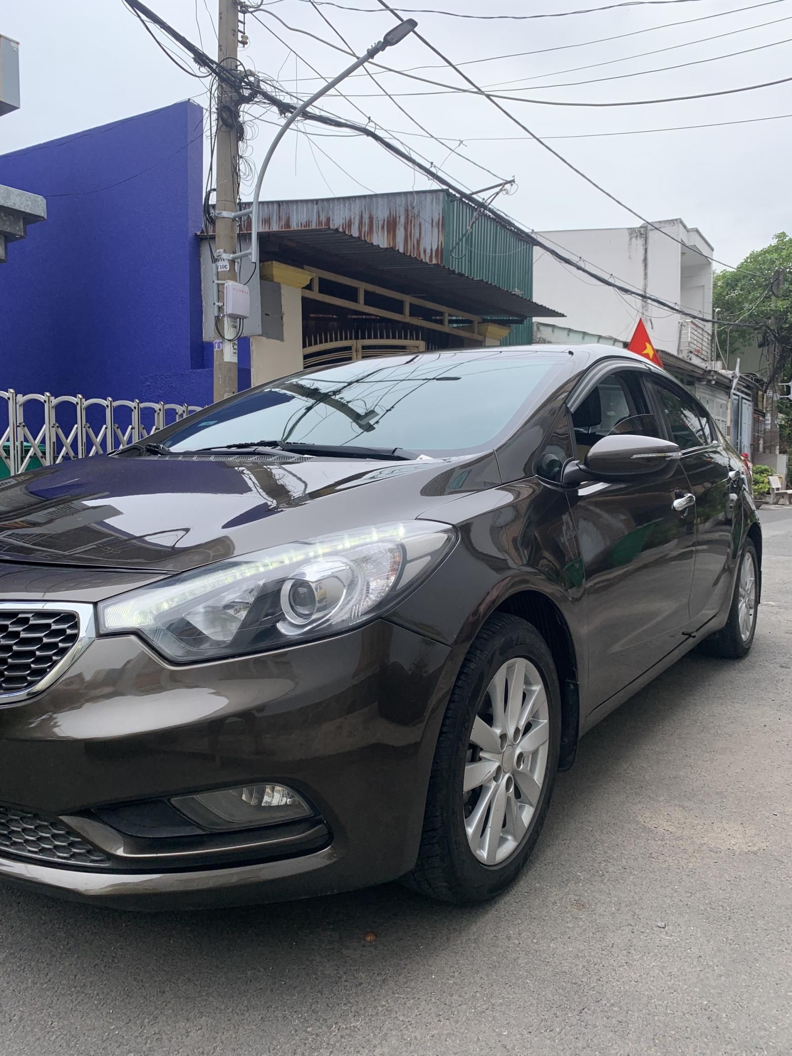 Kia K3 2015 - Số sàn, máy xăng