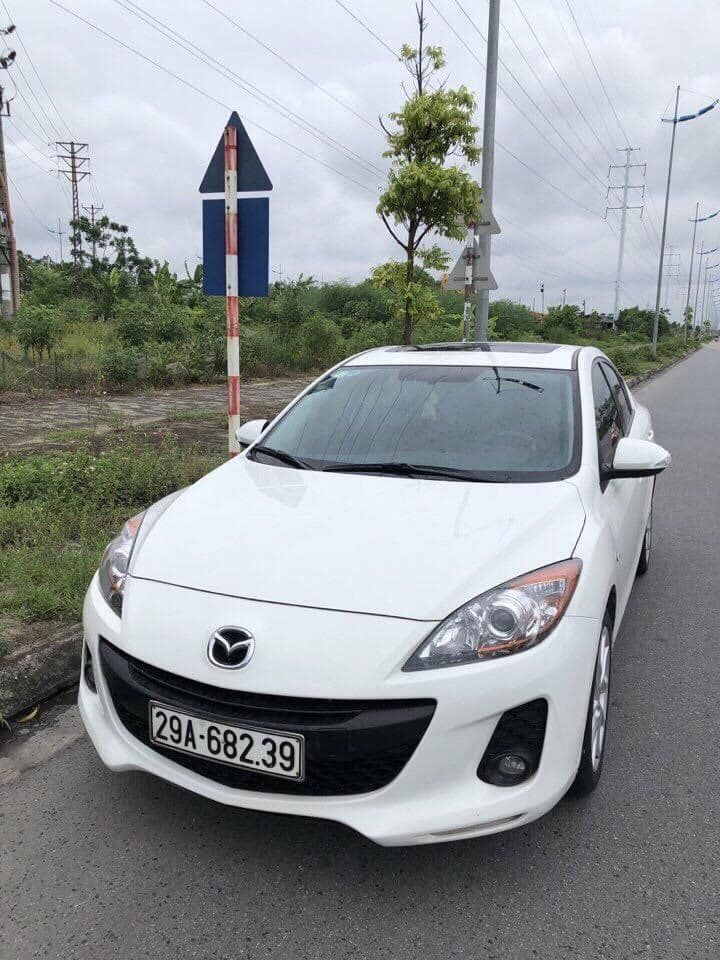 Mazda 3 2013 - Màu trắng số tự động, 390tr