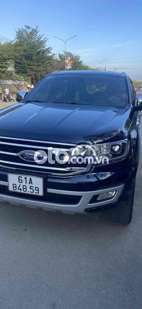 Ford Everest xe chính chủ 1 đời đăng kí 11/2020 2020 - xe chính chủ 1 đời đăng kí 11/2020