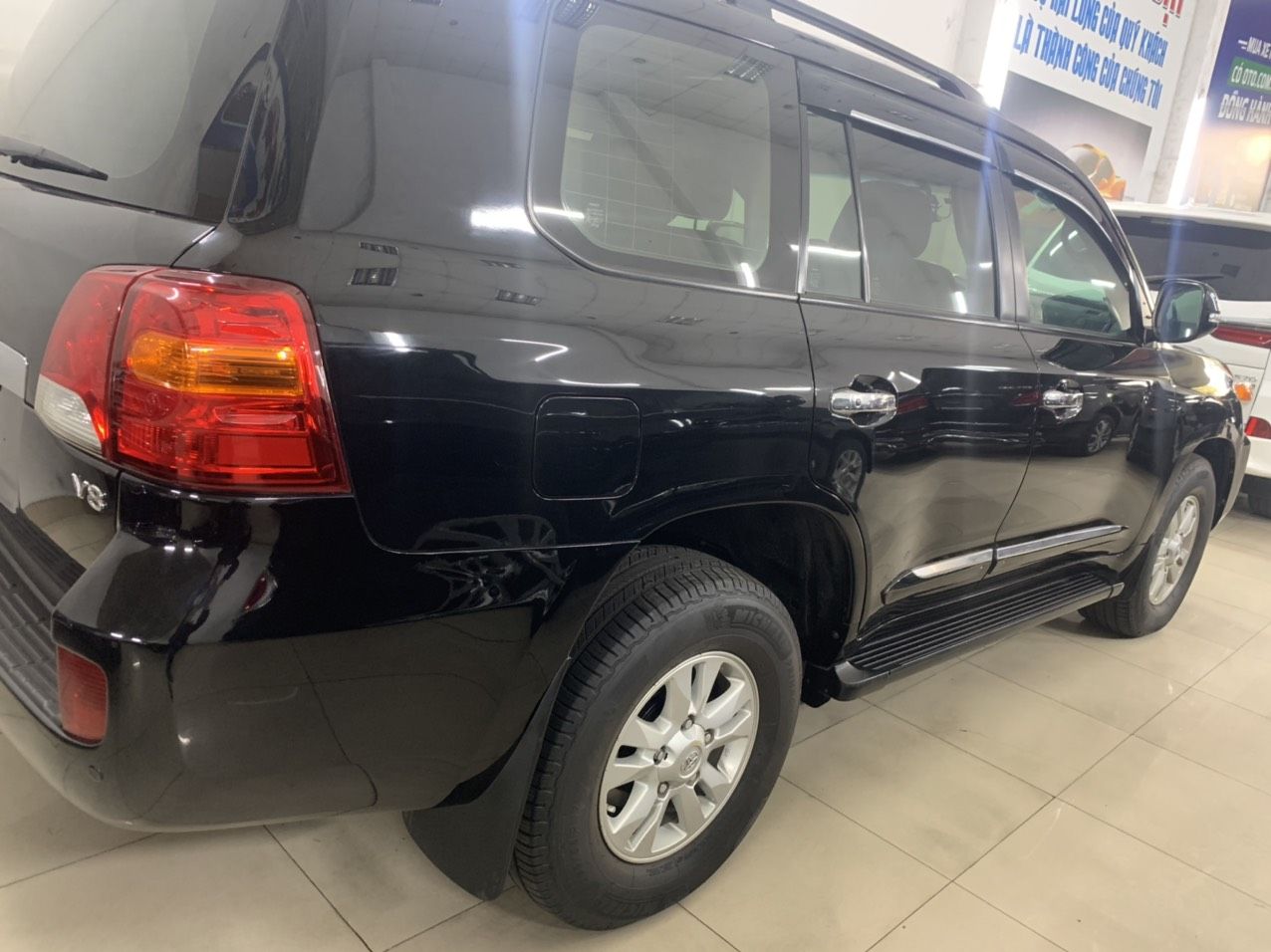 Toyota Land Cruiser 2014 - Một chủ từ đầu, full option, giá thương lượng