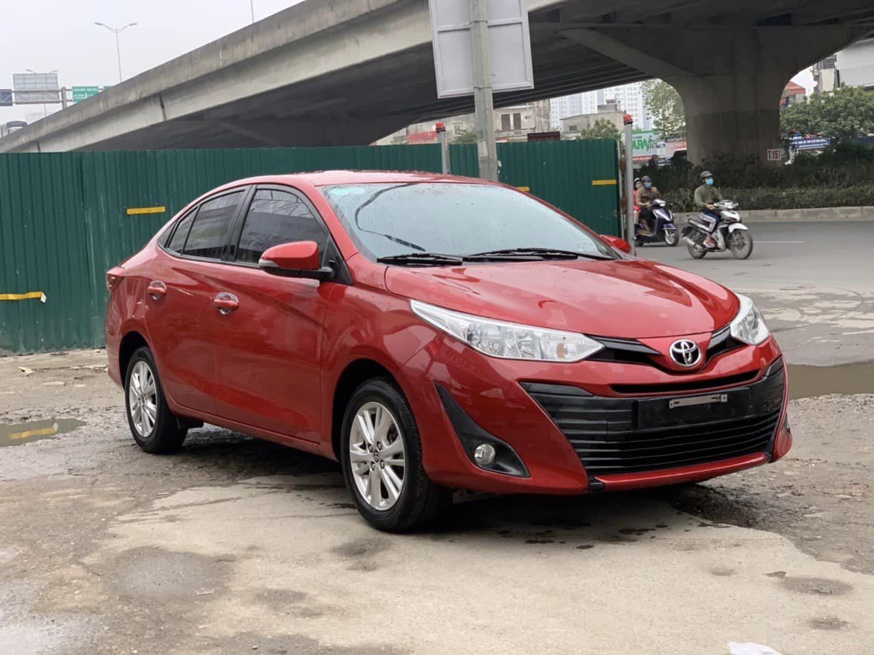 Toyota Vios 2019 - Màu đỏ