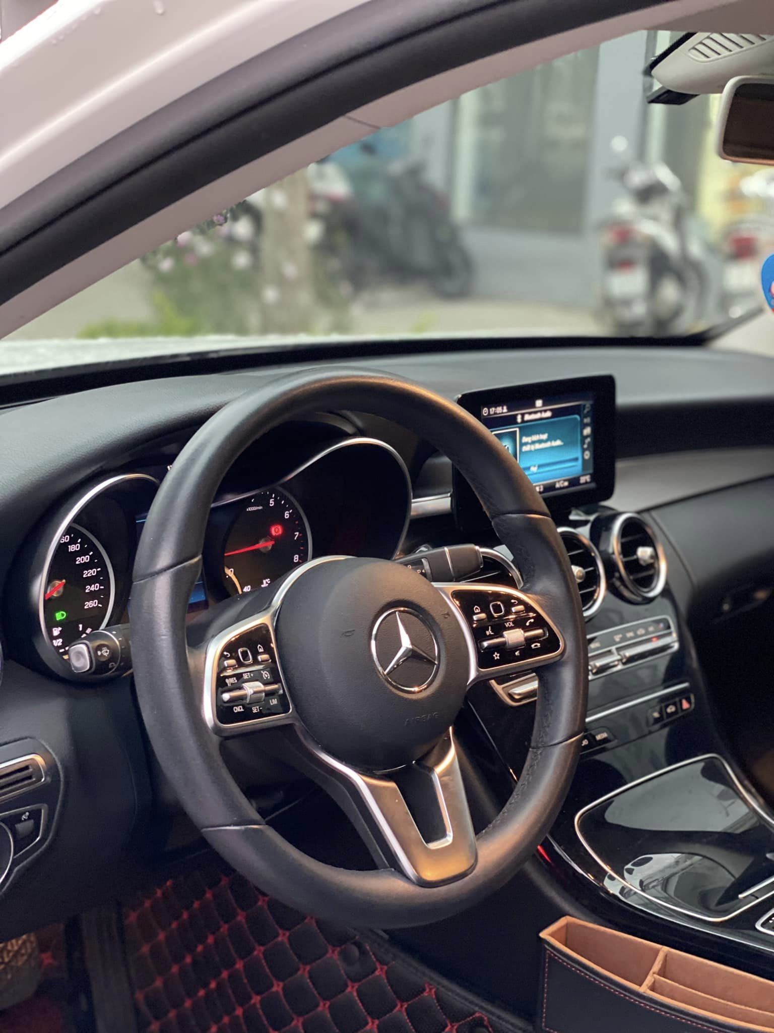 Mercedes-Benz C180 2019 - Mercedes-Benz C180 2019