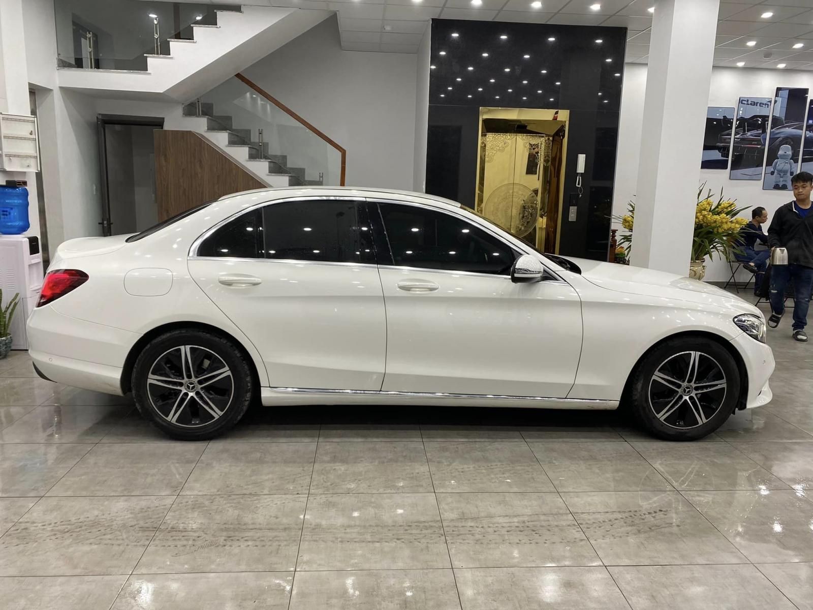 Mercedes-Benz C180 2019 - Mercedes-Benz C180 2019