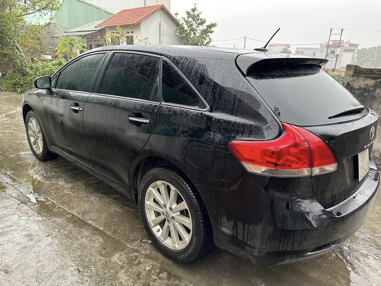 Toyota Venza 2009 - Xe màu đen, nhập khẩu
