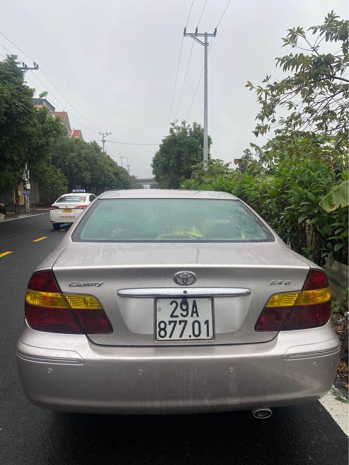 Toyota Camry 2003 - Giá chỉ 205tr