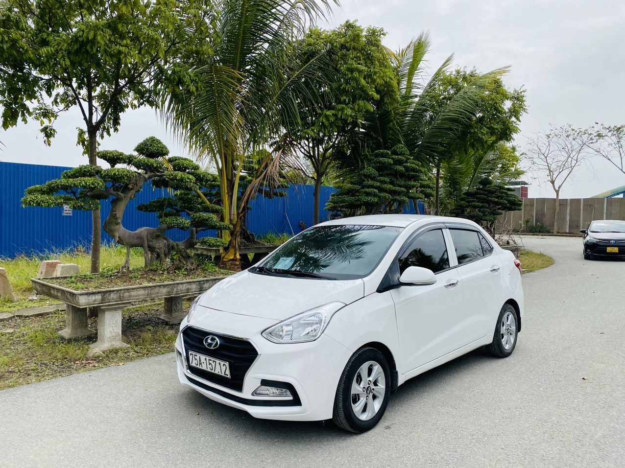 Hyundai Grand i10 2019 - Bản đủ xe gia đình