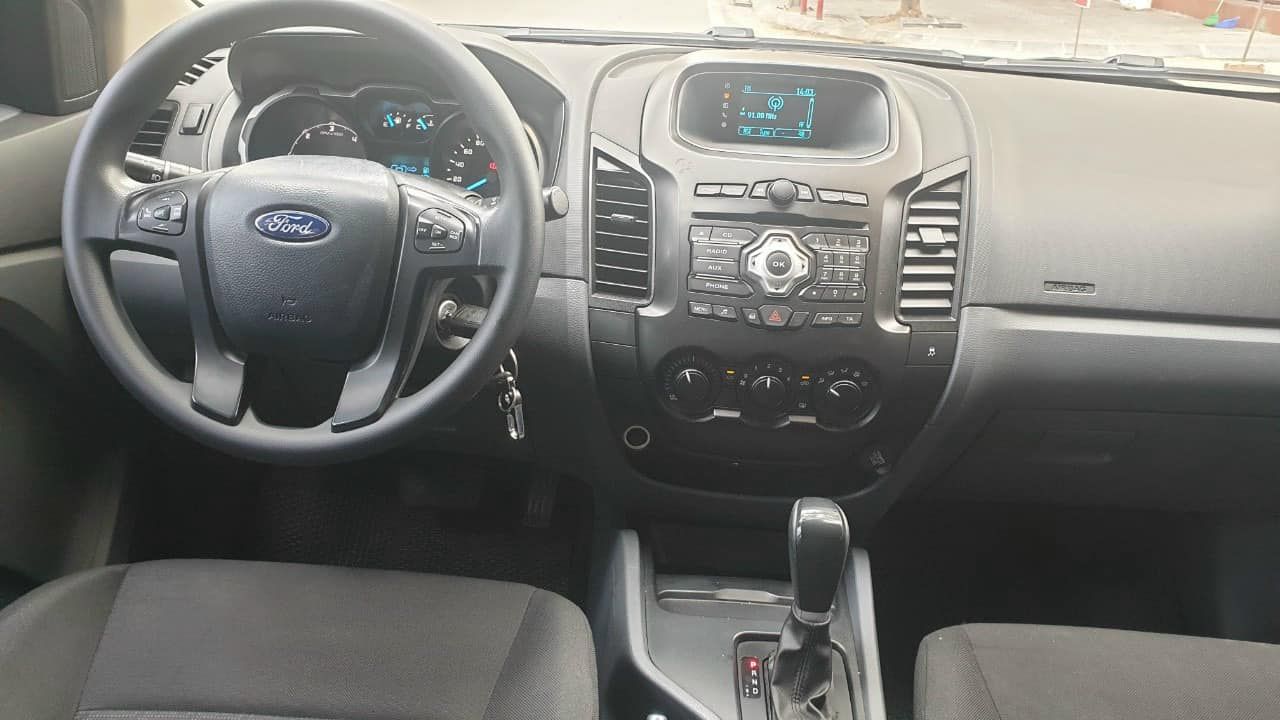 Ford Ranger 2017 - Màu đen giá hữu nghị