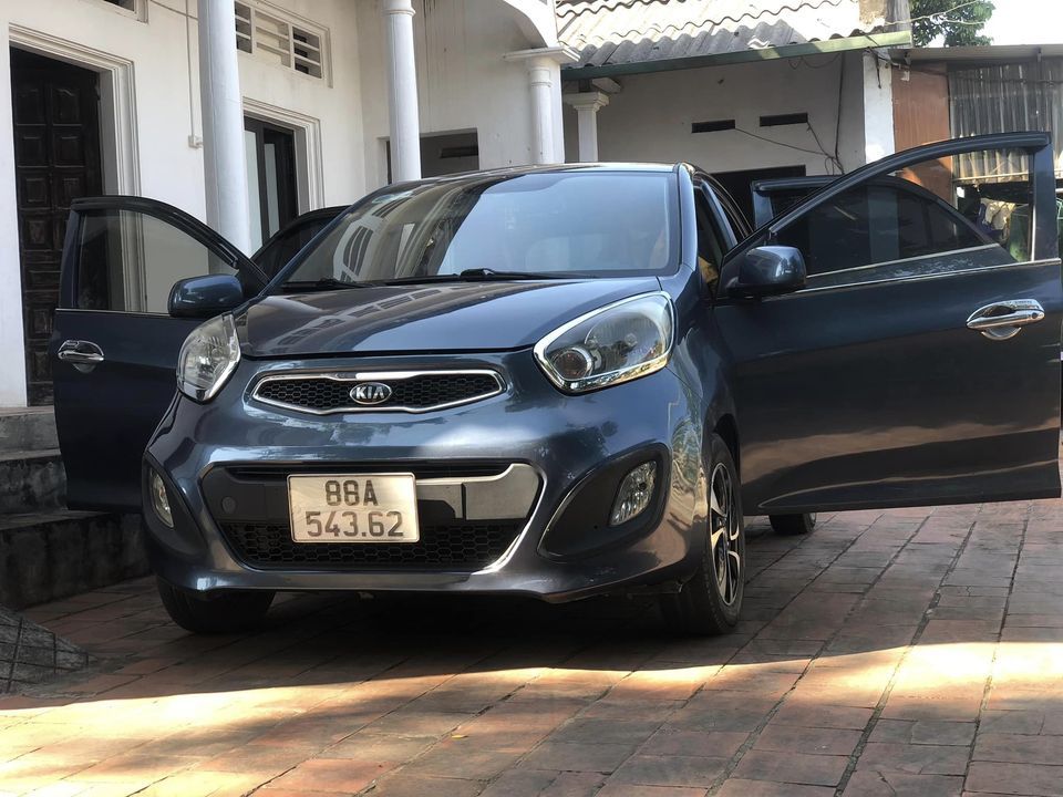 Kia Morning 2015 - Xe màu xanh lam