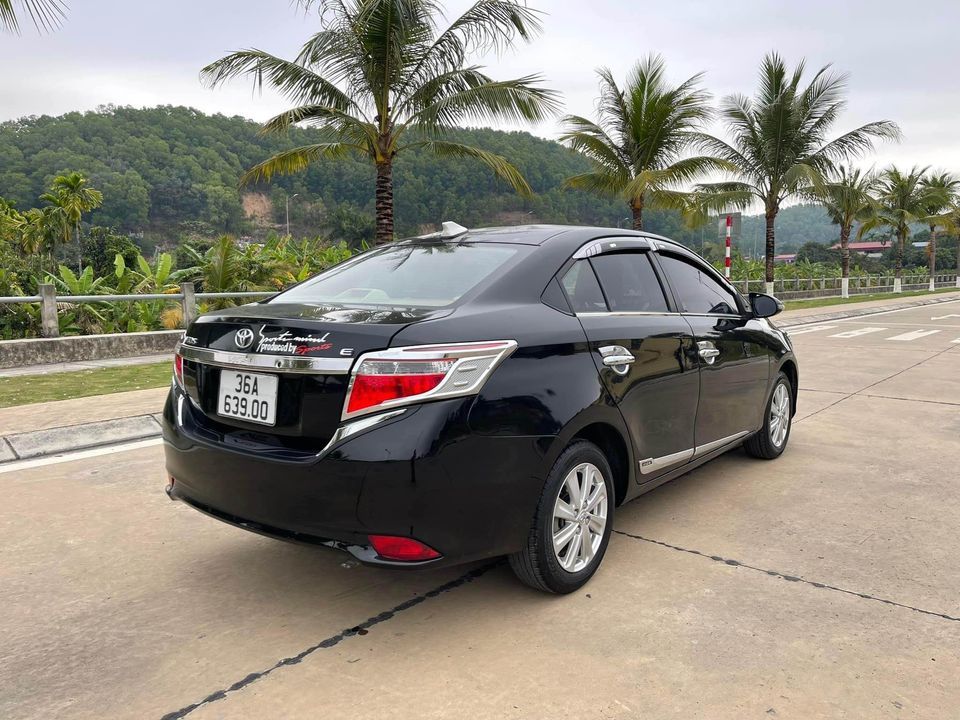 Toyota Vios 2016 - Màu đen