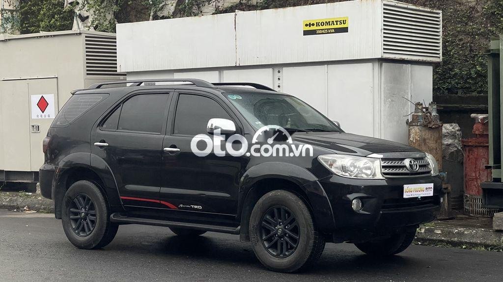 Toyota Fortuner  Fotuner 2010 4x4 AT chạy 7 vạn km 2010 - Toyota Fotuner 2010 4x4 AT chạy 7 vạn km