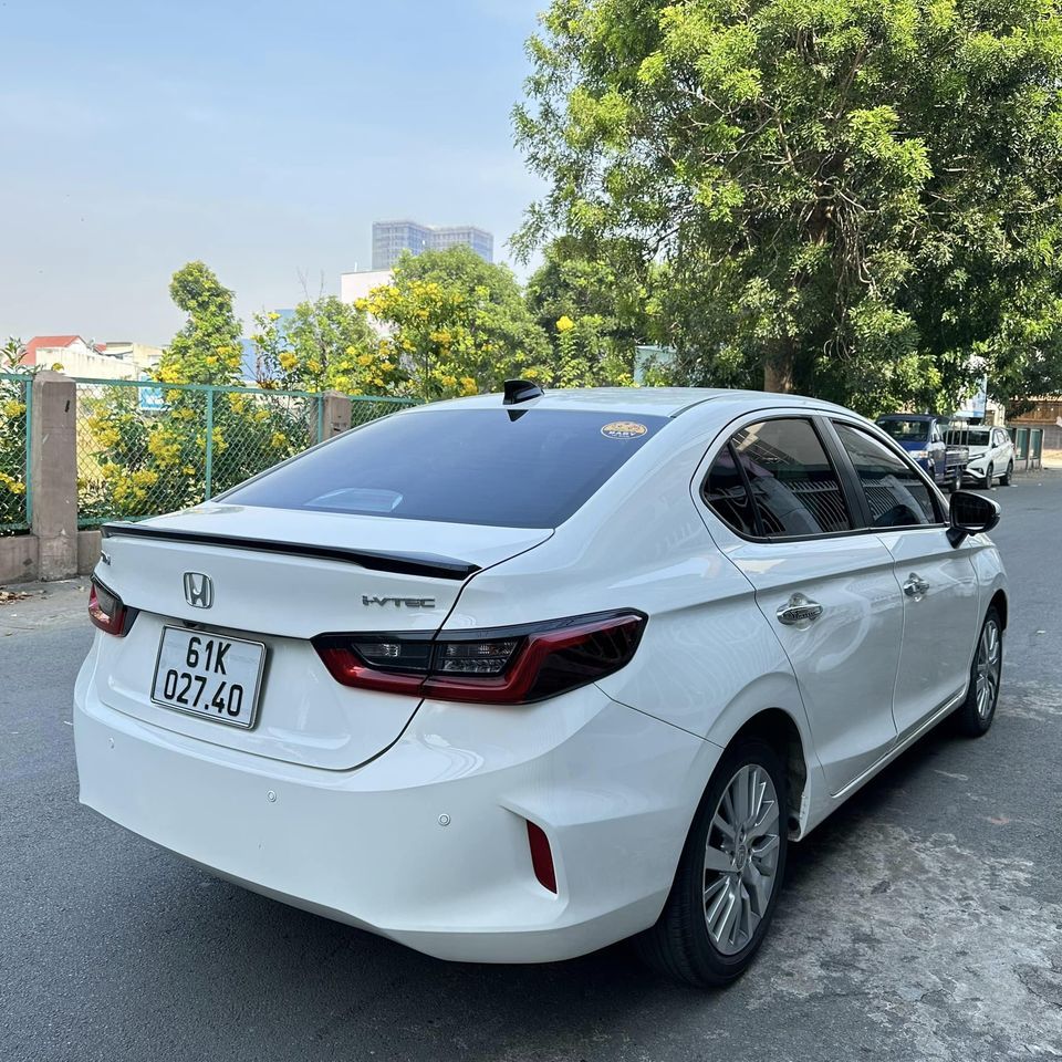 Honda City 2021 - Màu trắng, giá hữu nghị