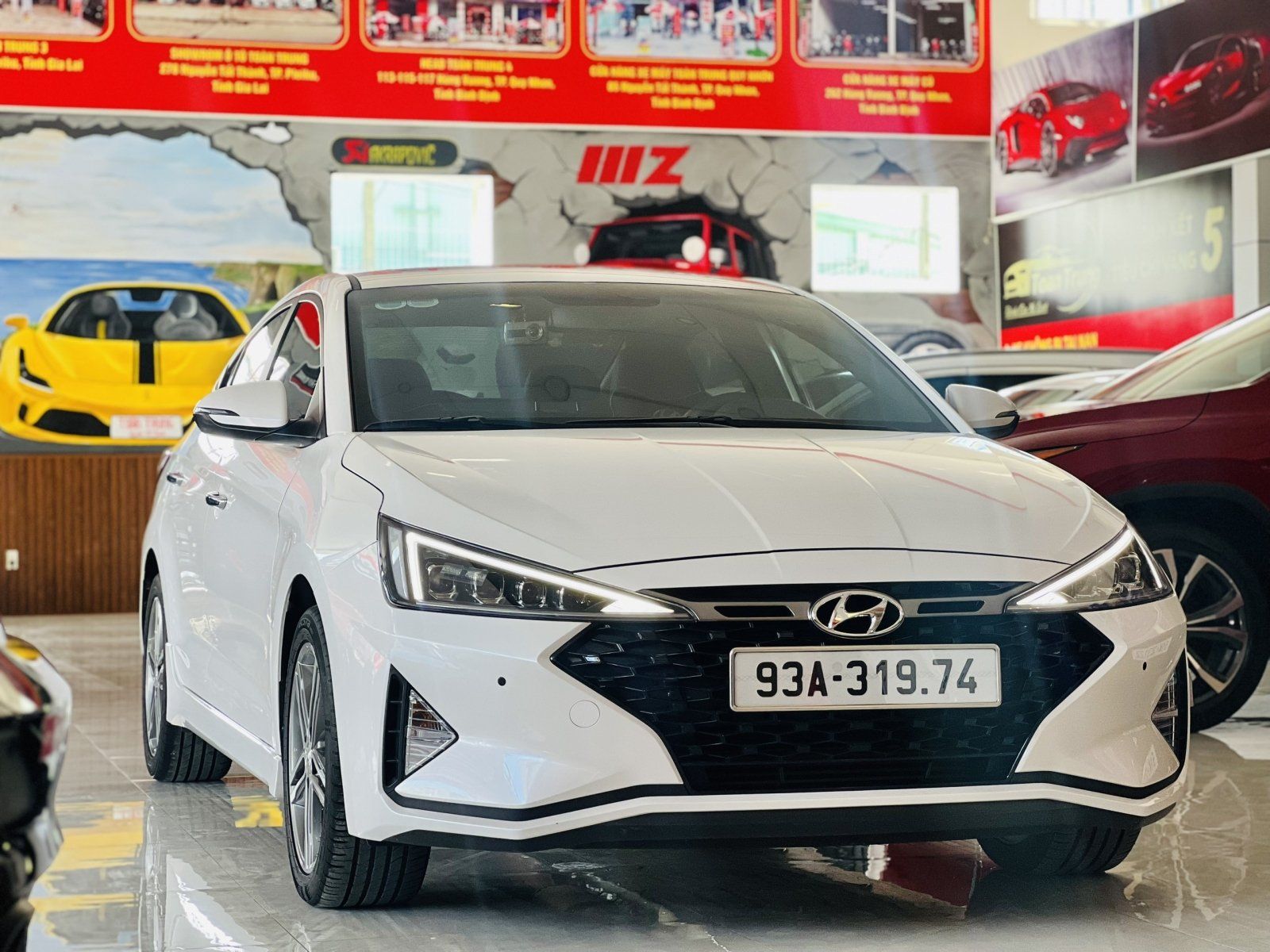 Hyundai Elantra 2022 - Màu trắng, 650tr