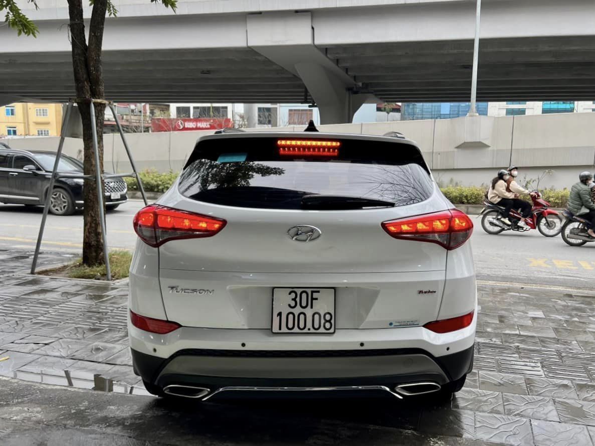 Hyundai Tucson 2018 - 1 chủ công chức sử dụng từ mới