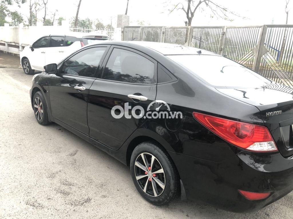 Hyundai Accent Hyundal  2011 đen,chính chủ, miễn trung gian 2011 - Hyundal Accent 2011 đen,chính chủ, miễn trung gian