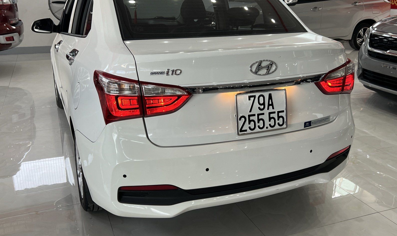 Hyundai Grand i10 2019 - Màu trắng