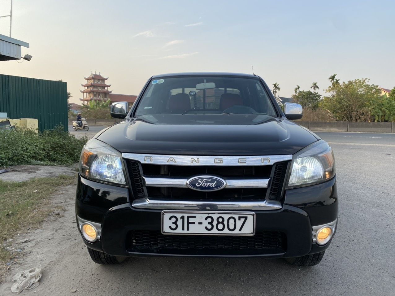 Ford Ranger 2010 - Màu đen, nhập khẩu giá cạnh tranh