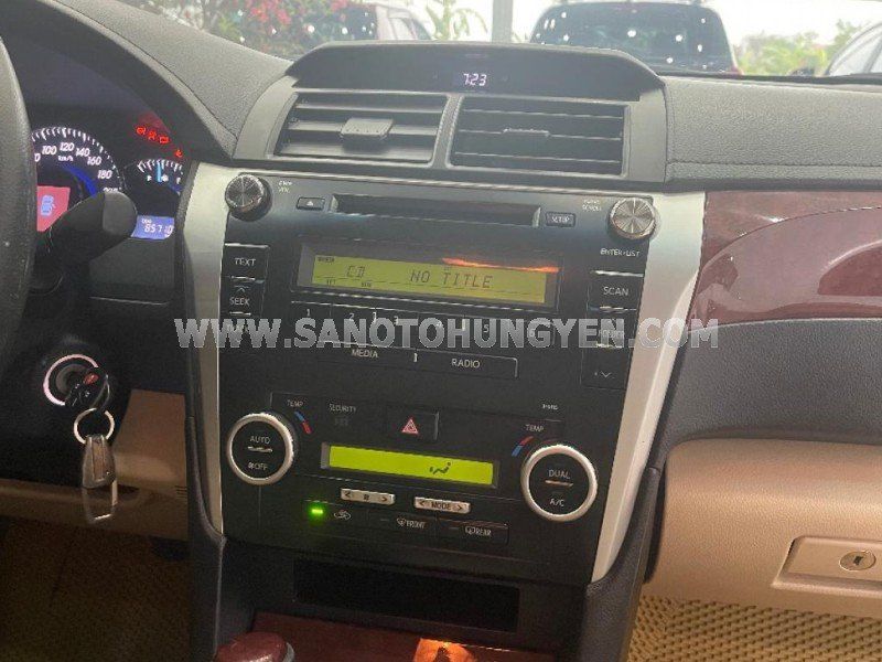 Toyota Camry 2014 - 1 chủ từ mới