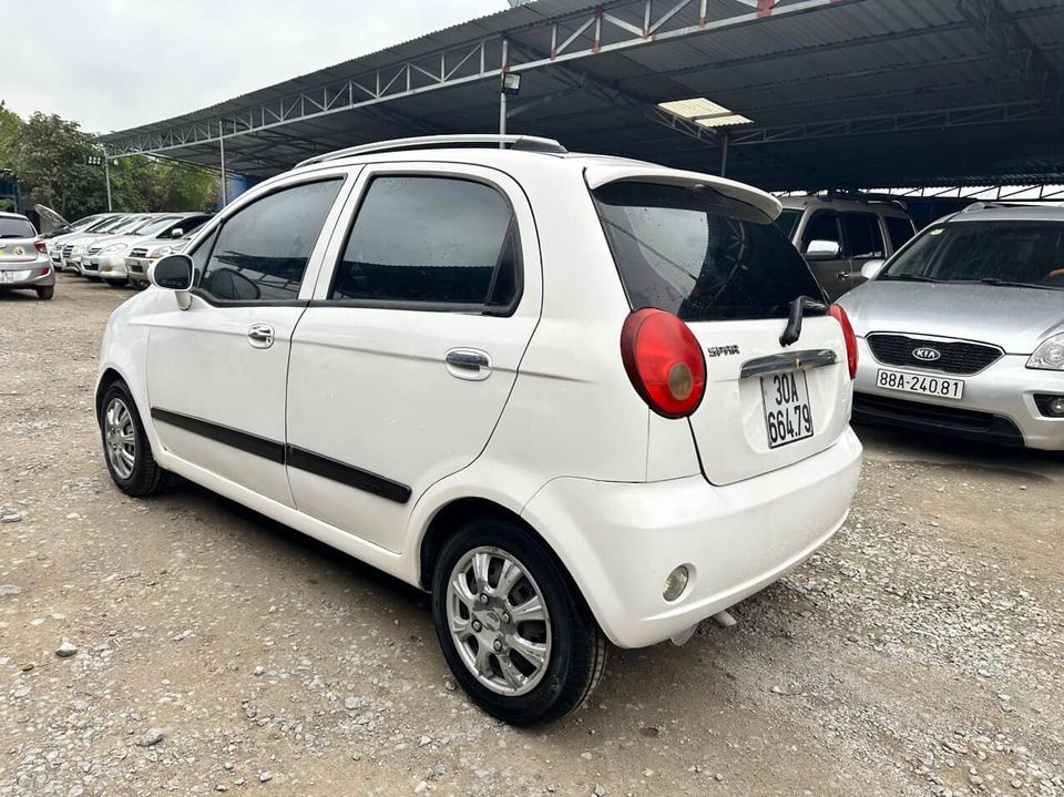 Chevrolet Spark 2010 - Màu trắng