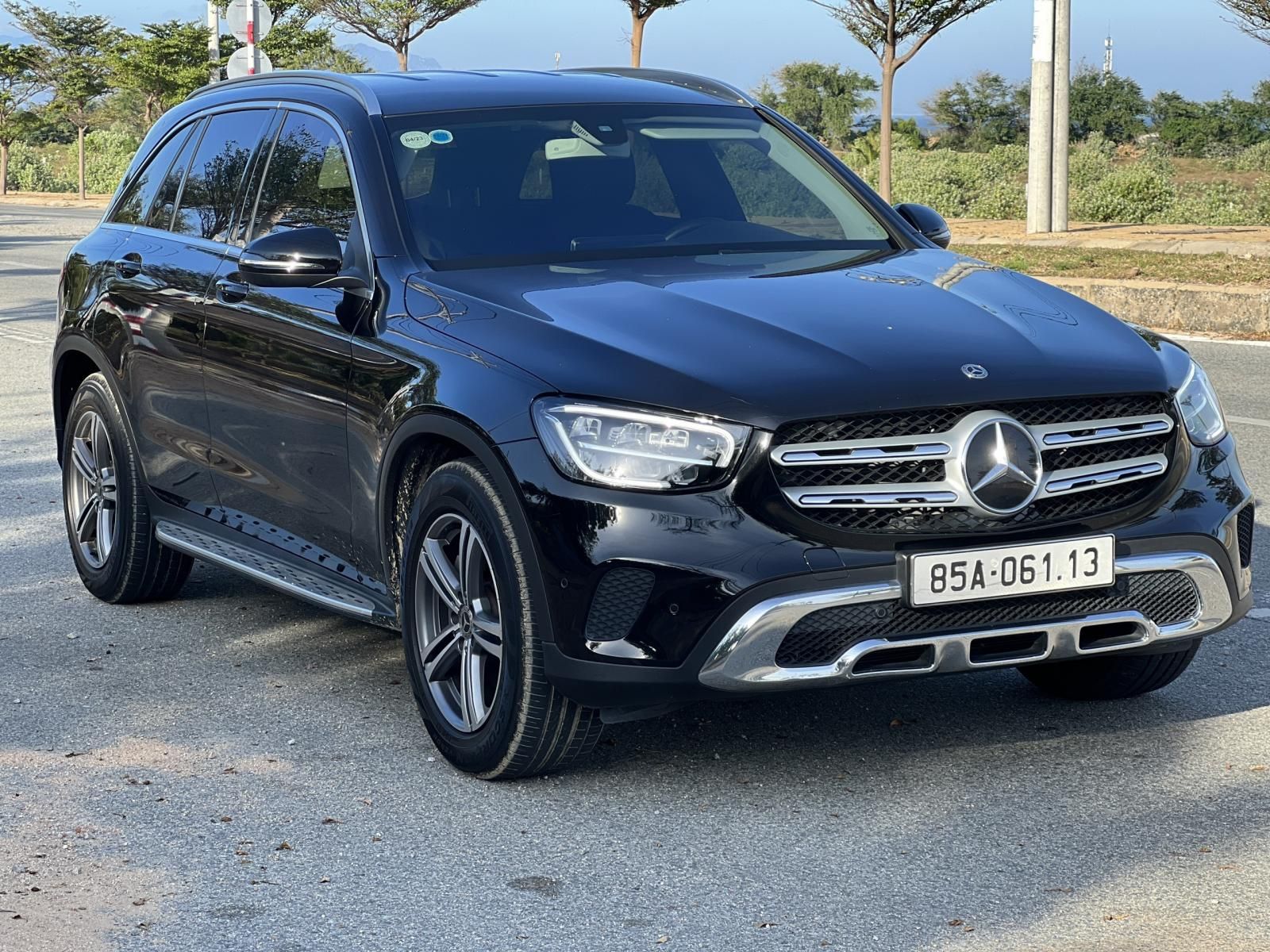 Mercedes-Benz GLC 200 2020 - Bản hành chính hãng, hỗ trợ vay 90%