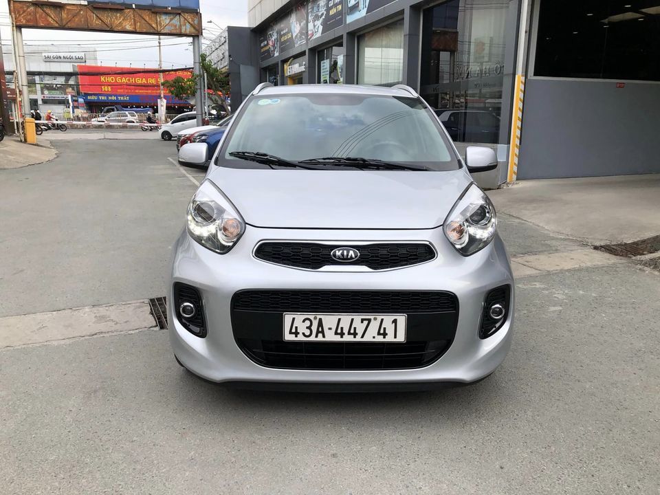 Kia Morning 2019 - Màu bạc số tự động, giá cực tốt