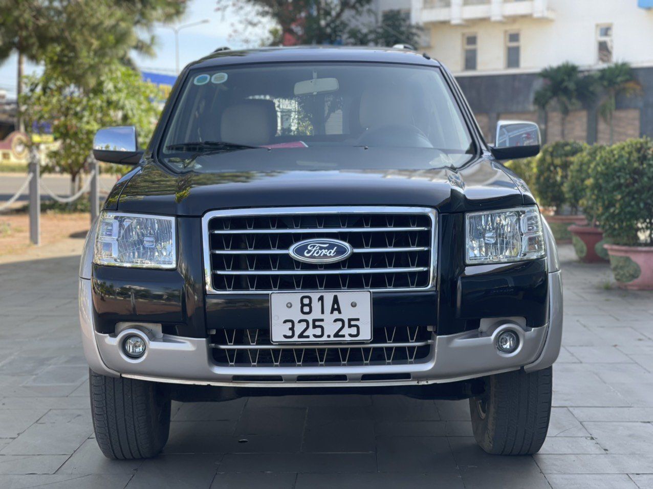 Ford Everest 2008 - Màu đen, 285tr