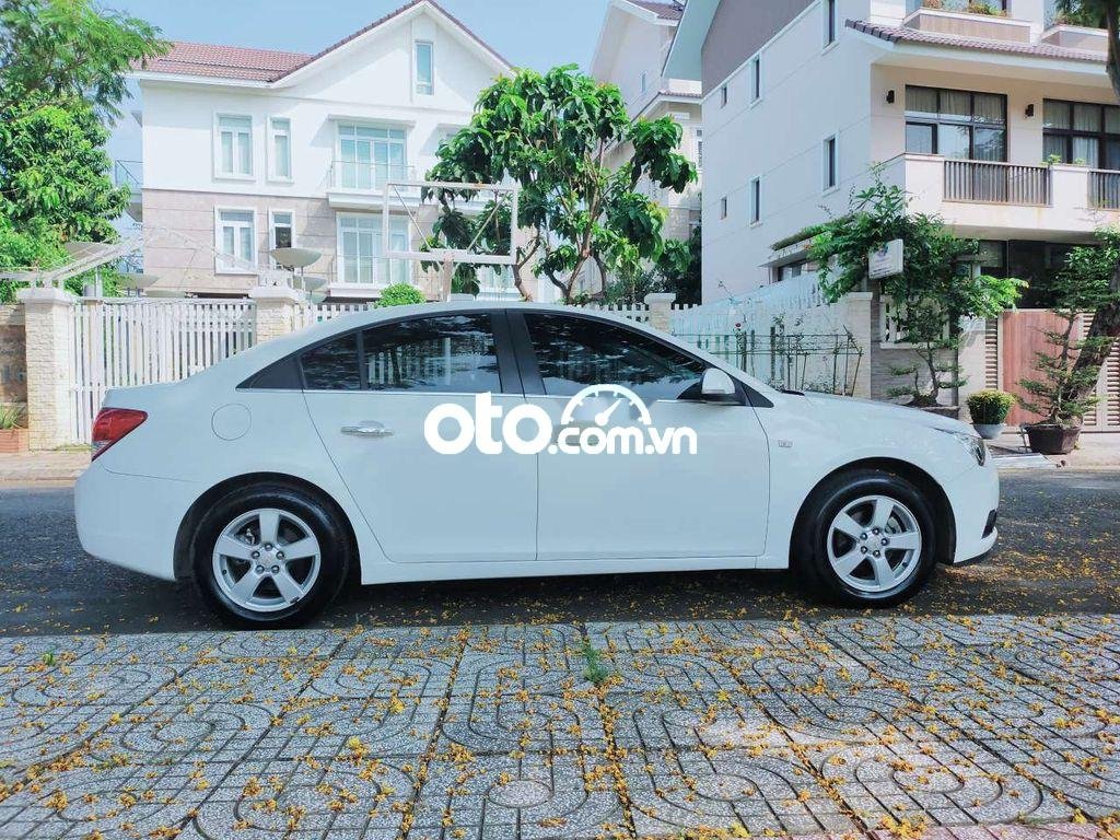 Chevrolet Cruze Cần bán Chevolet  2013 Số tự động 2013 - Cần bán Chevolet Cruze 2013 Số tự động