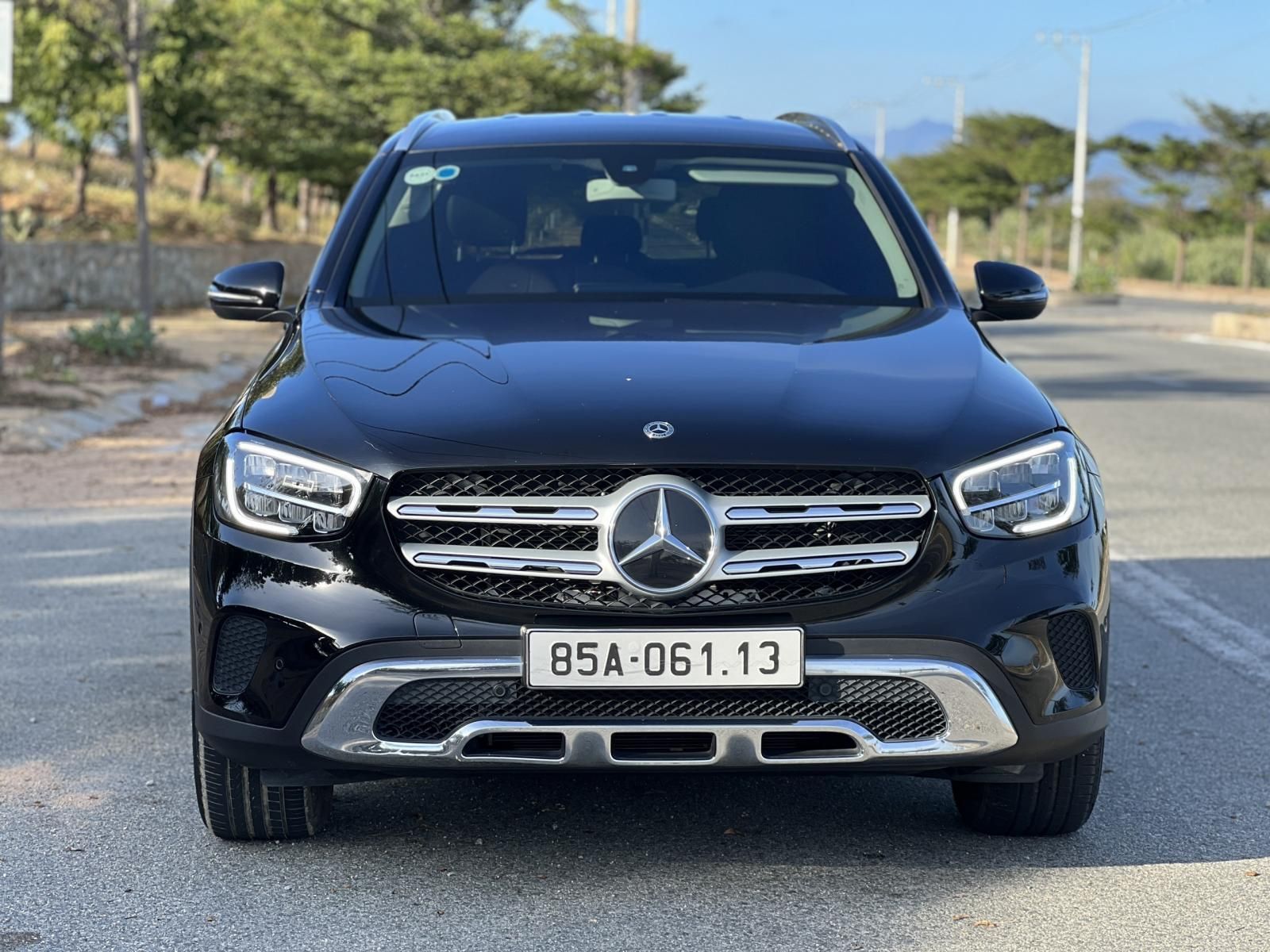 Mercedes-Benz GLC 200 2020 - Bản hành chính hãng, hỗ trợ vay 90%