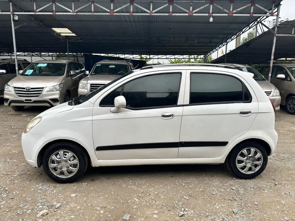 Chevrolet Spark 2010 - Màu trắng