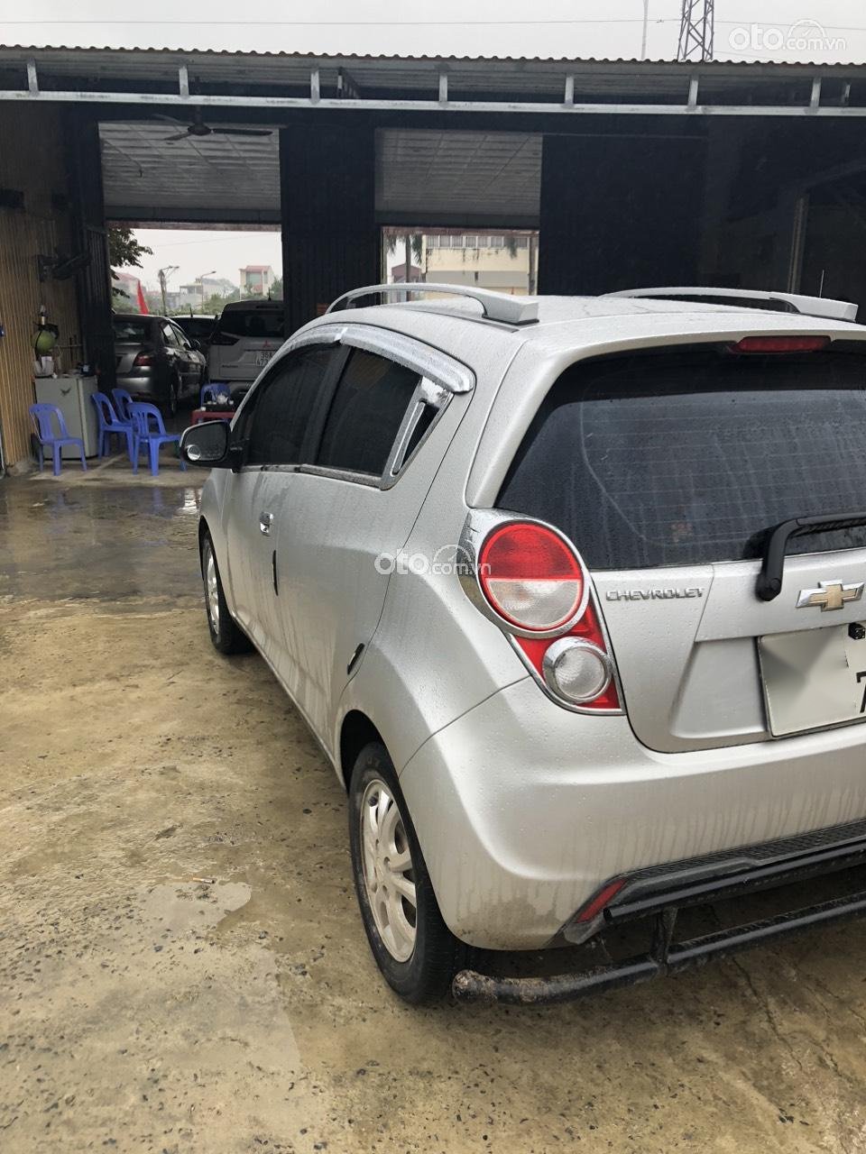 Chevrolet Spark 2013 - Xe màu bạc