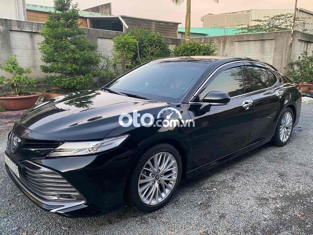 Toyota Camry Bán   2.5Q cuối 2019 màu đen 2019 - Bán Toyota Camry 2.5Q cuối 2019 màu đen