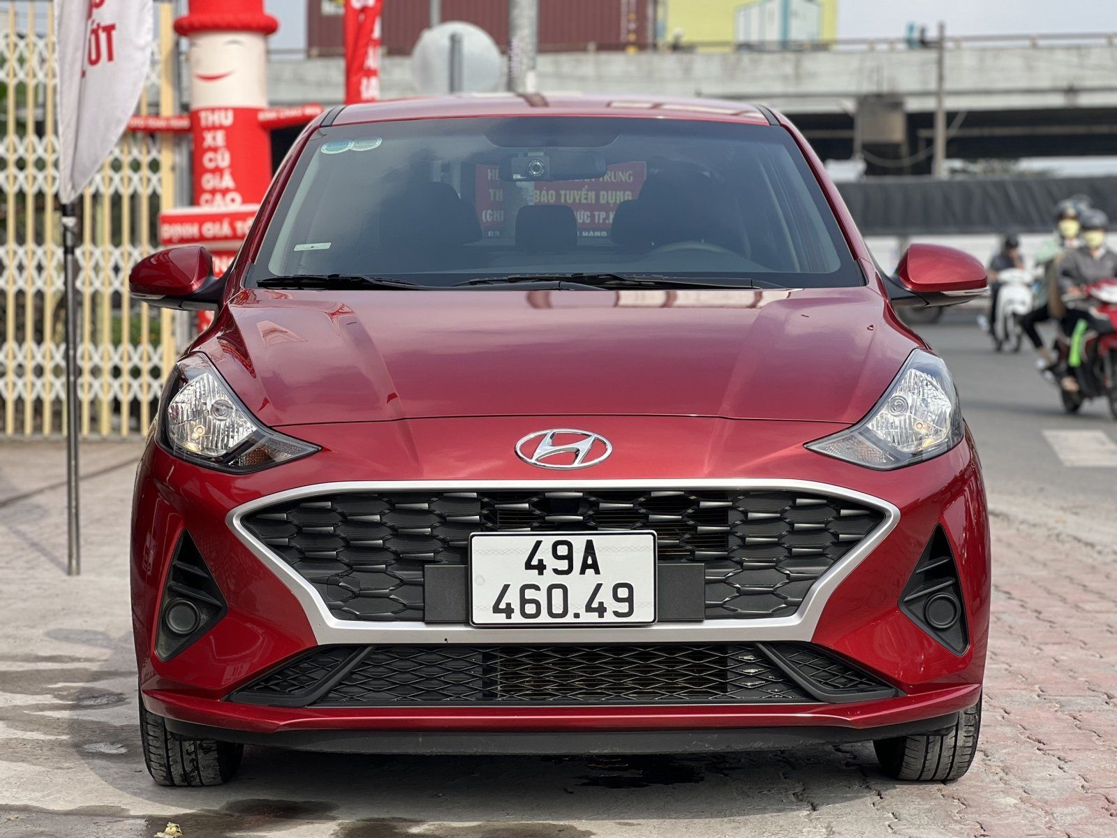 Hyundai Grand i10 2021 - Màu đỏ, 355 triệu