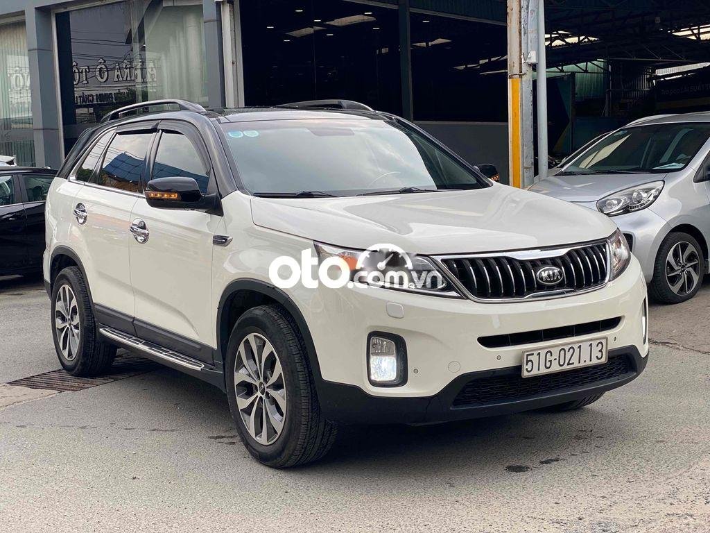 Kia Sorento New  GATH xăng full màu trắng biển SG 2015 2015 - New Sorento GATH xăng full màu trắng biển SG 2015