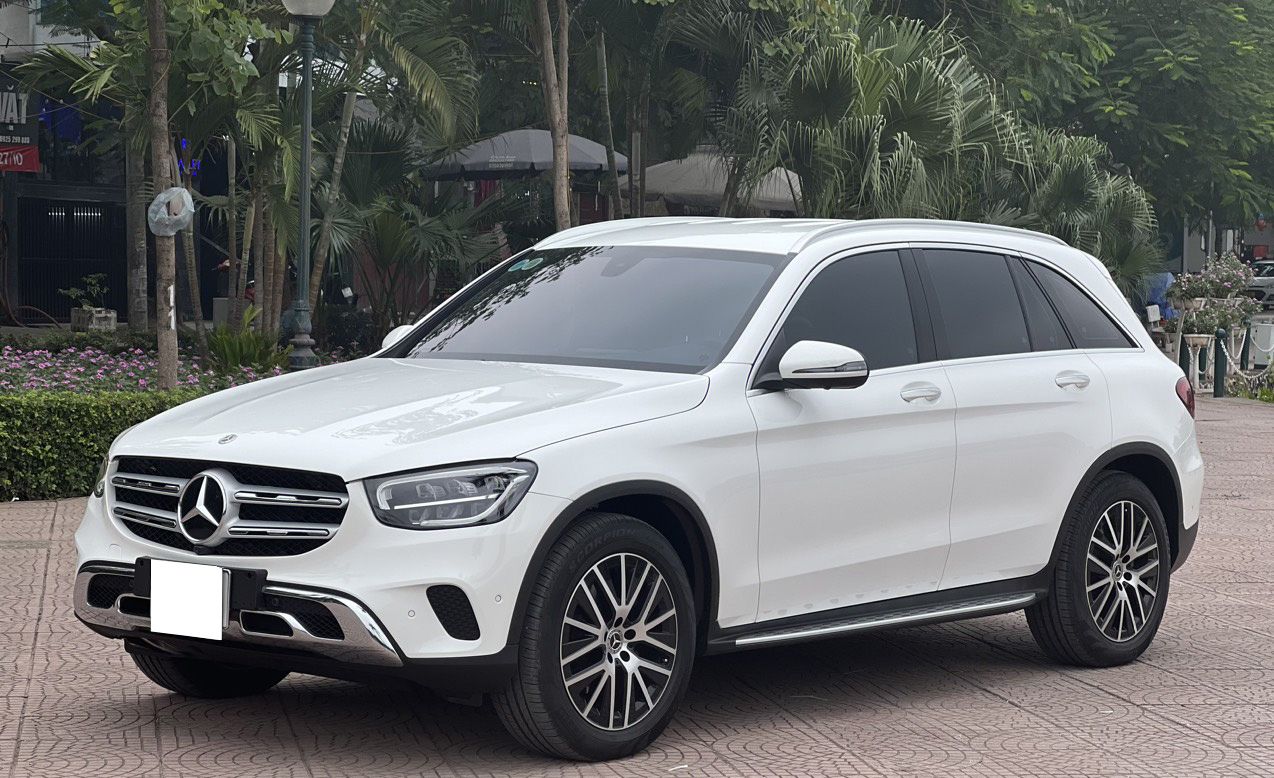 Mercedes-Benz GLC 200 2022 - Màu trắng, siêu lướt